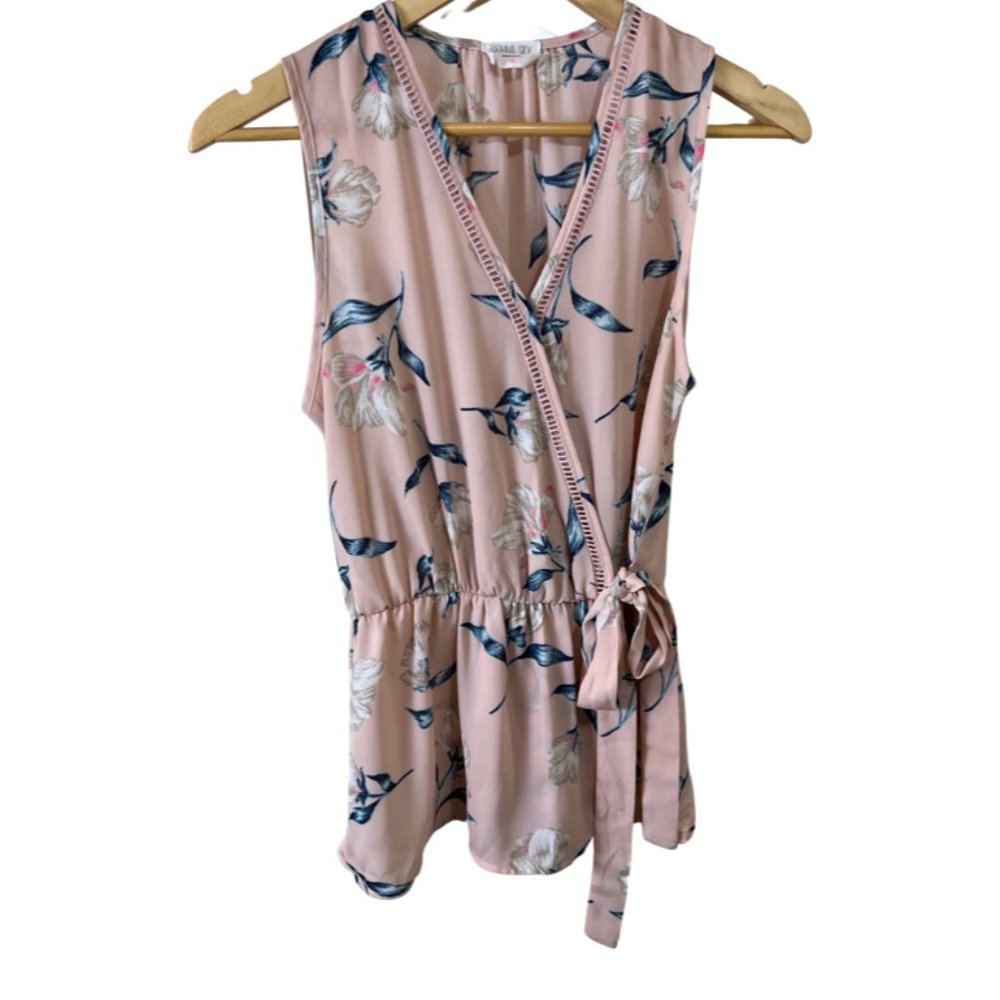 Sienna Sky Floral Style Sleeveless Wrap Top Size: M